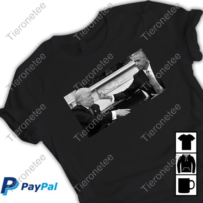Black and White Obama Flipping Off Trump Essential Shirts