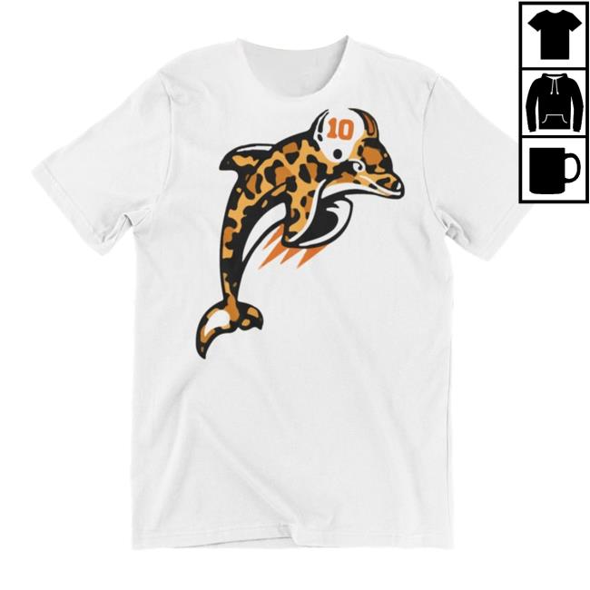 Cheetah Fish Football Wide Receiver Vintage Shirt Dolphreaky